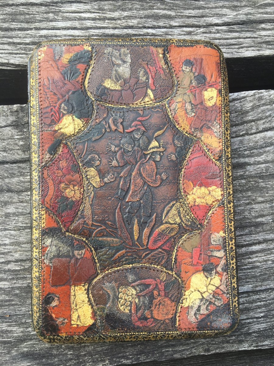 Stamped Leather Wallet, Chinese Decor-photo-4
