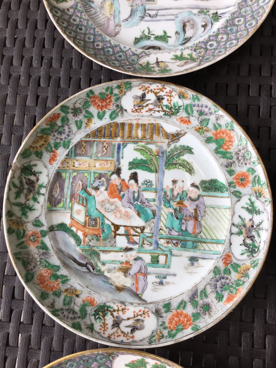 Porcelain Plate Green Family, Quing Dynasty, XVIII-photo-1