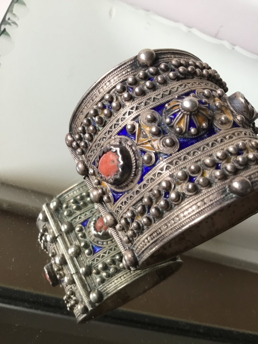 Large Kabylie Berber Articulated Bracelet (xixth Century).-photo-2