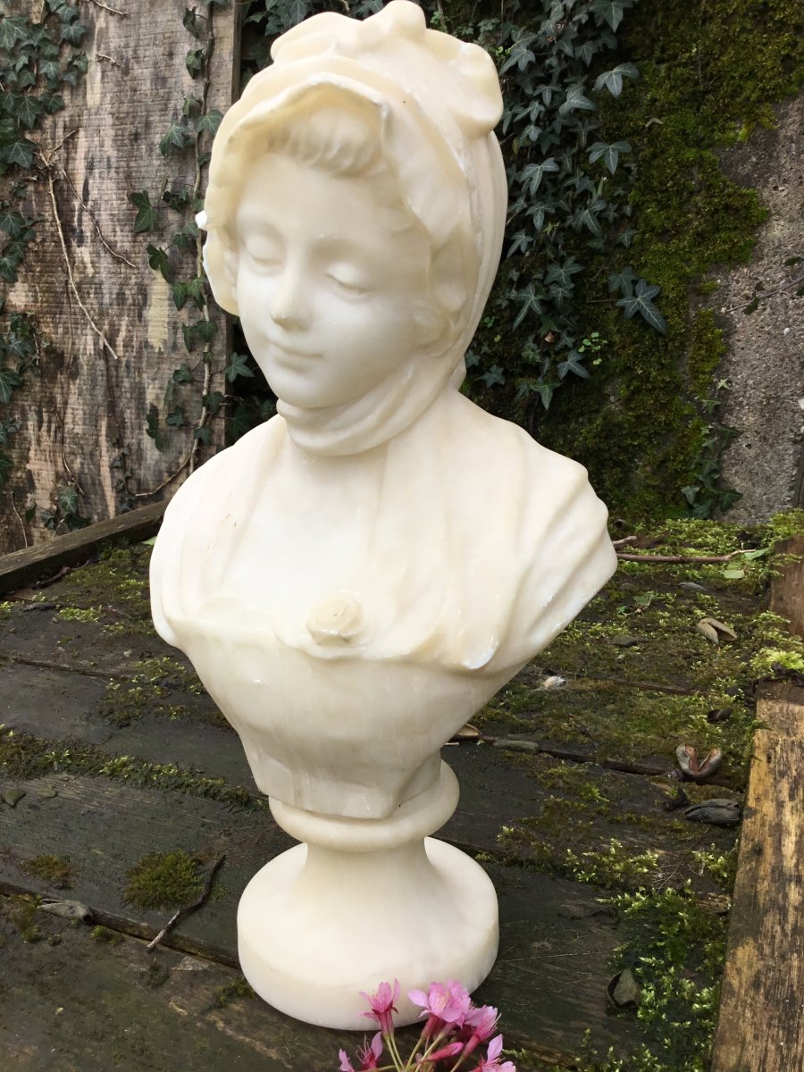 Jean-baptiste Greuze d'After: Bust Of Young Girl In Alabaster