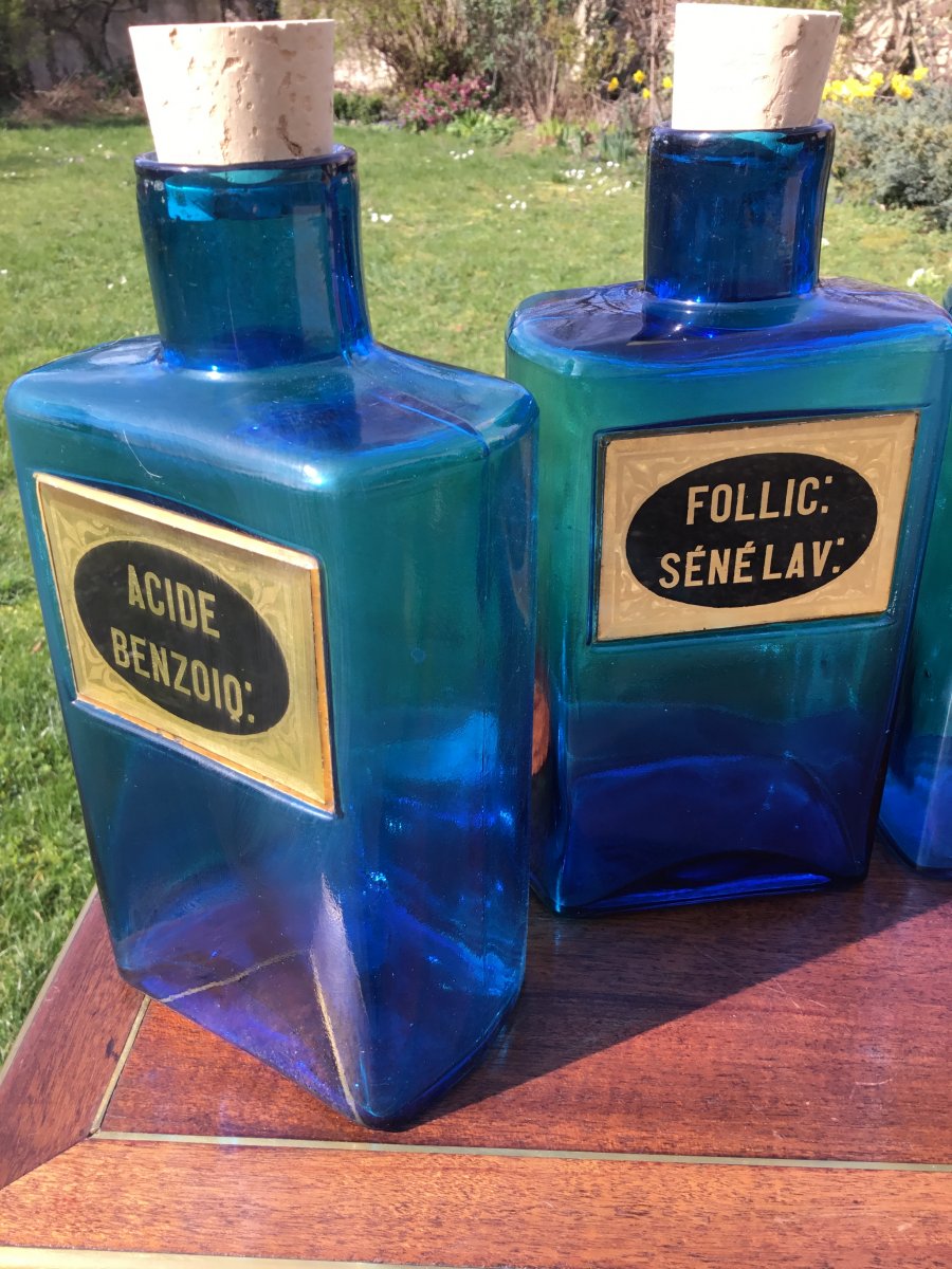 The Blue Glass Pharmacy Bottle, Around 1900-photo-4