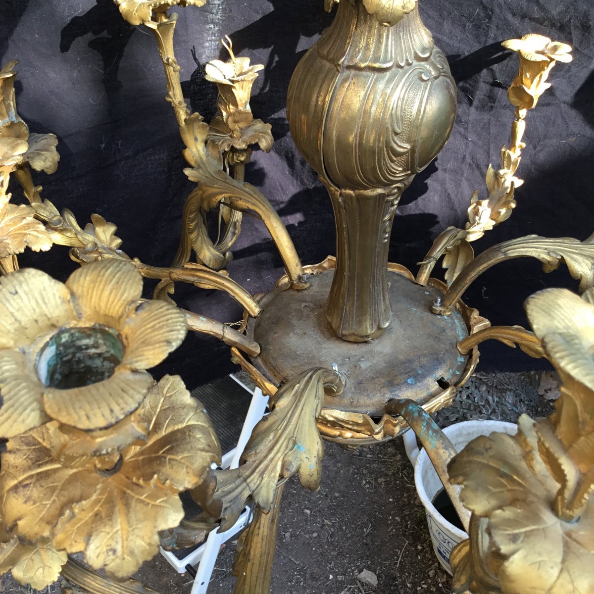 Important Lustre Fleurs En Bronze Doré , à 12 Lumières -photo-5