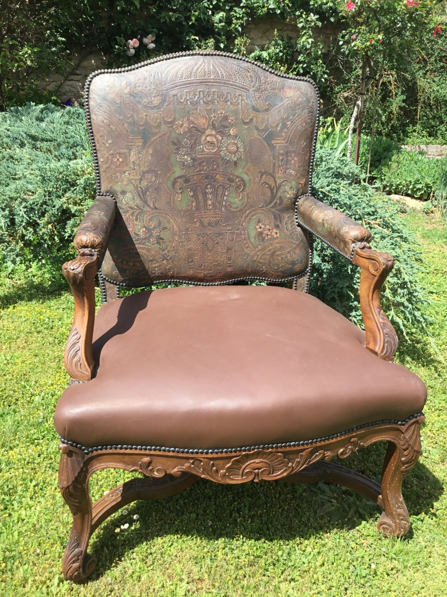 Large Fauteuil à Entretoise Recouvert D’un Cuir De Cordoue -photo-3