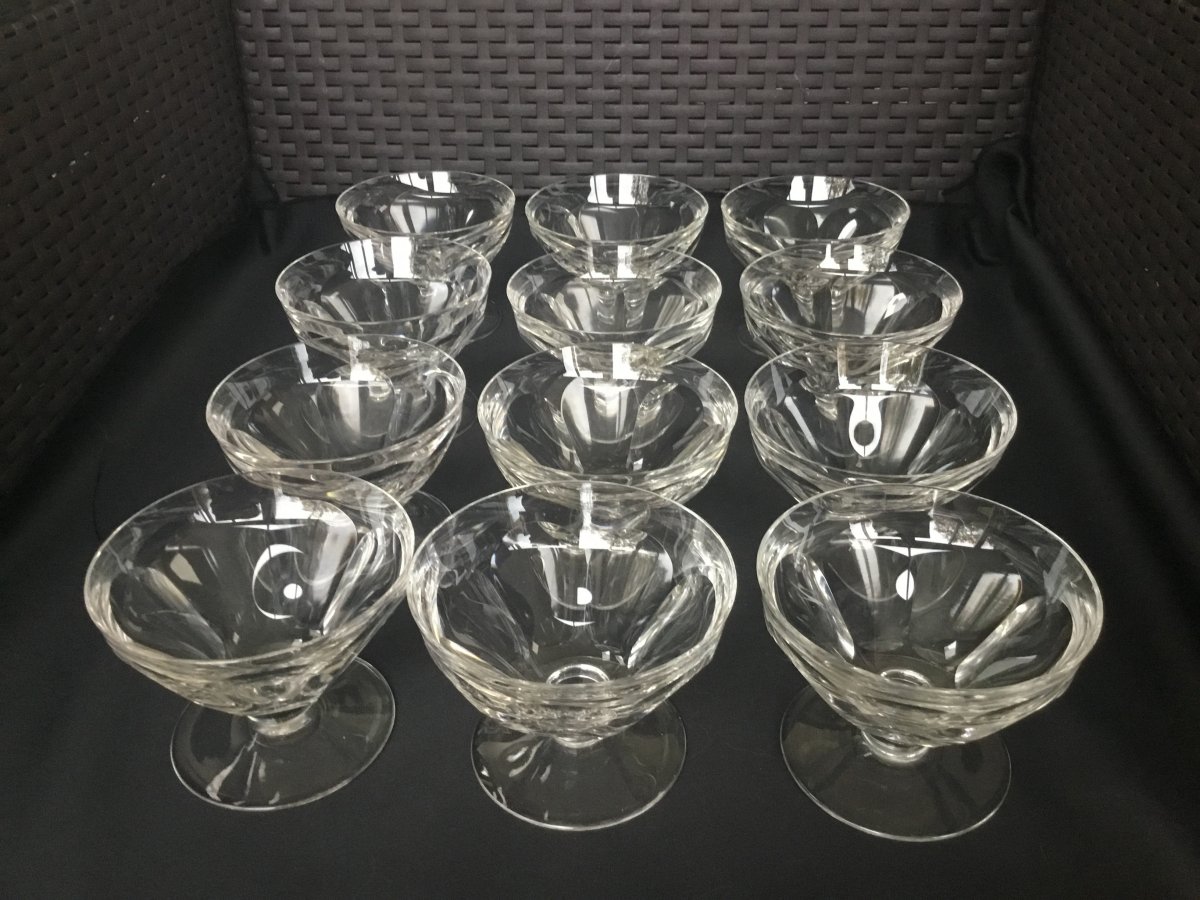 12 Coupes  En Cristal De Baccarat Modele Talleyrand-photo-1