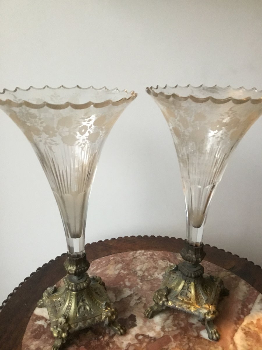 Pair Of Cristal Cornet Vases On Bronze Piédestal -photo-1