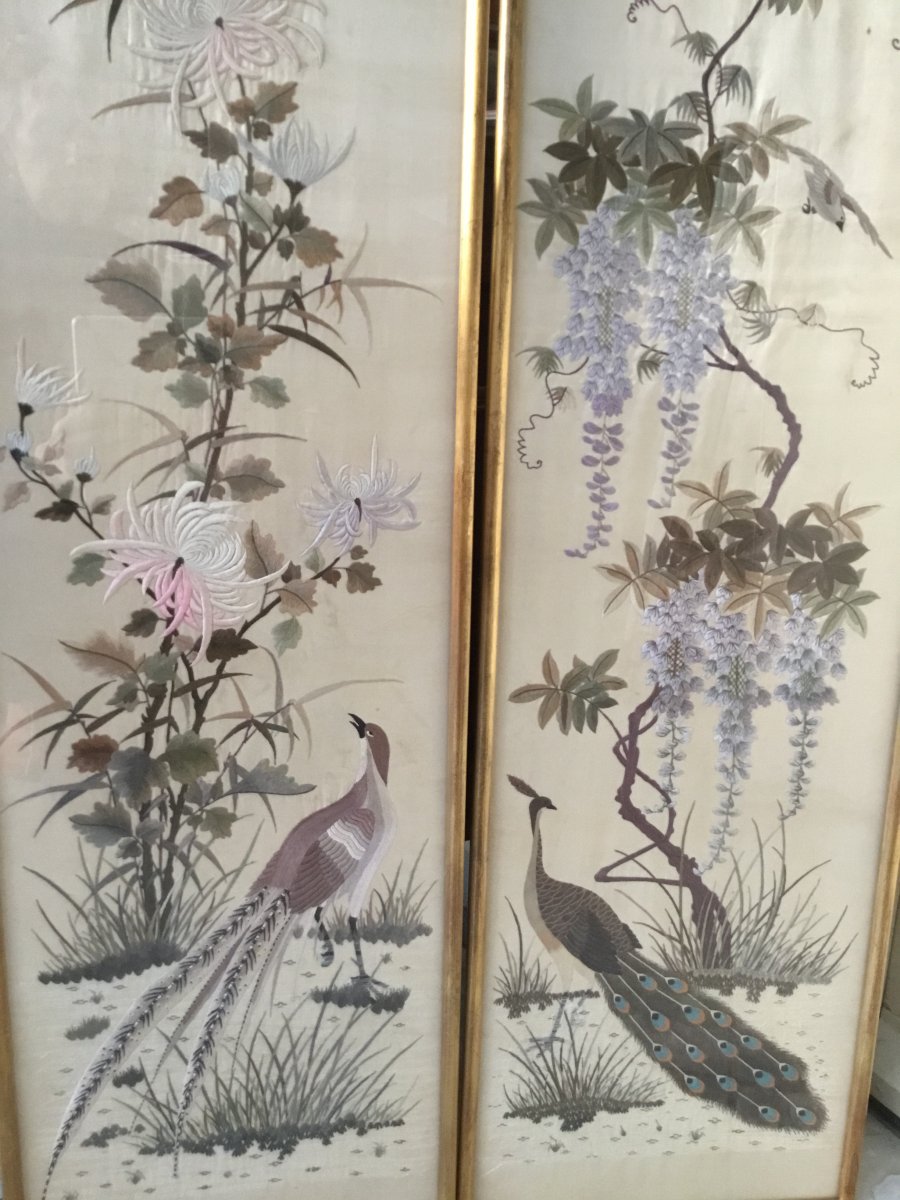 Pair Of Embroidery Decor Of Birds And Wisteria, China, Around 1900-photo-8