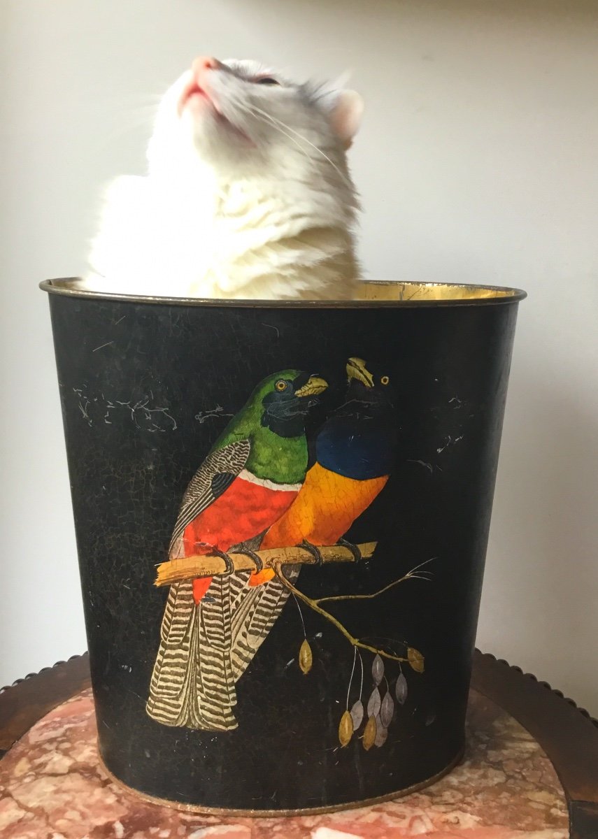 Papier Bin Décorated  With Birds  