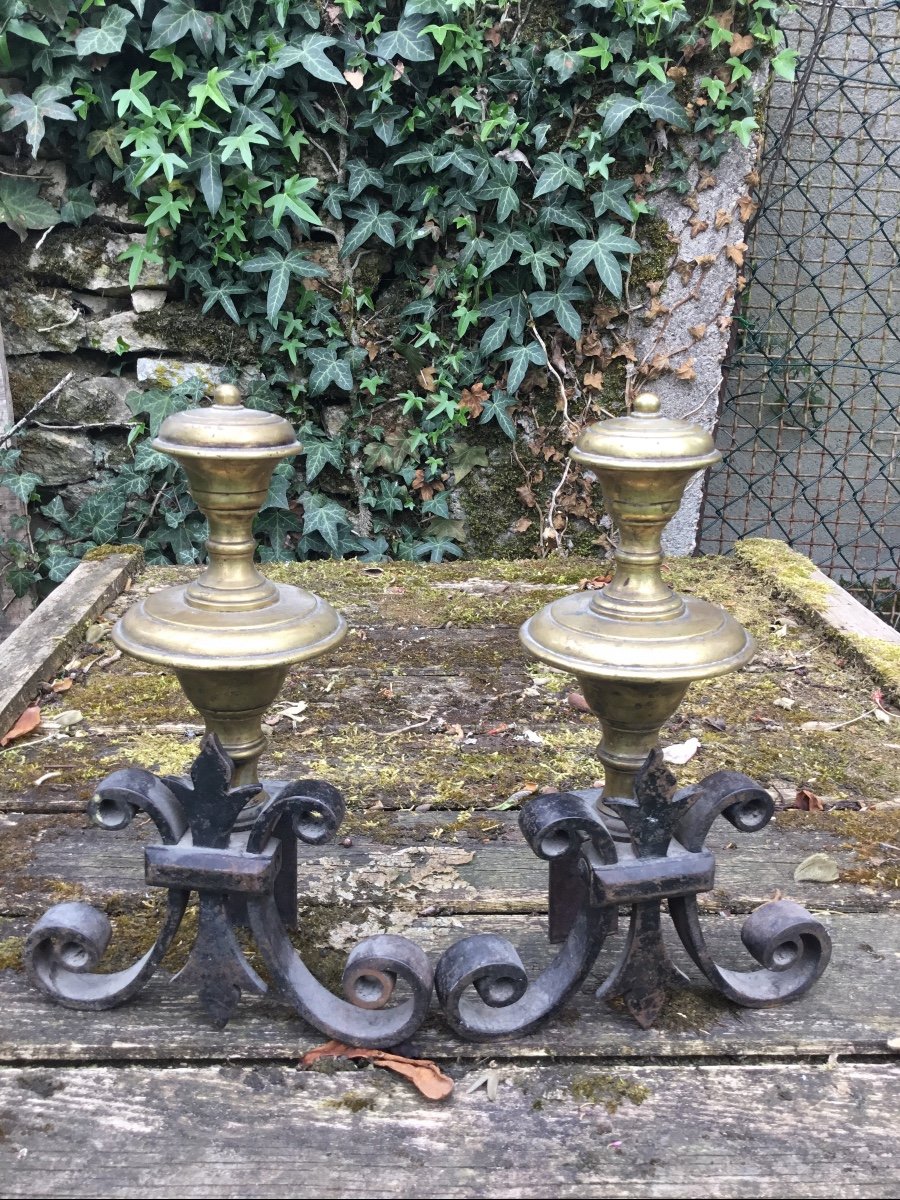 Pair Of Small Cast Iron And Bronze Bedside Tables-photo-2