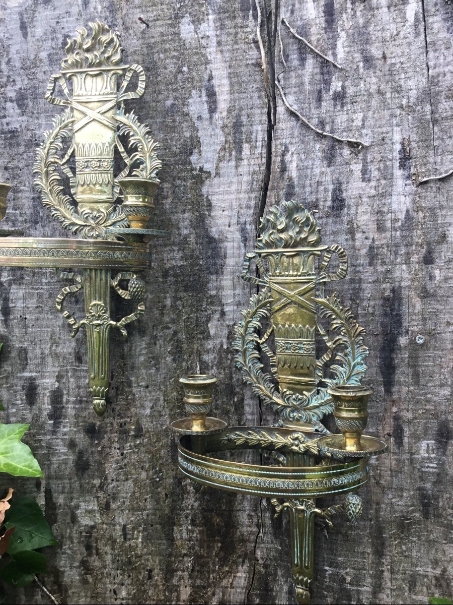 Pair Of Empire Style Wall Lights In Gilt Bronze-photo-2