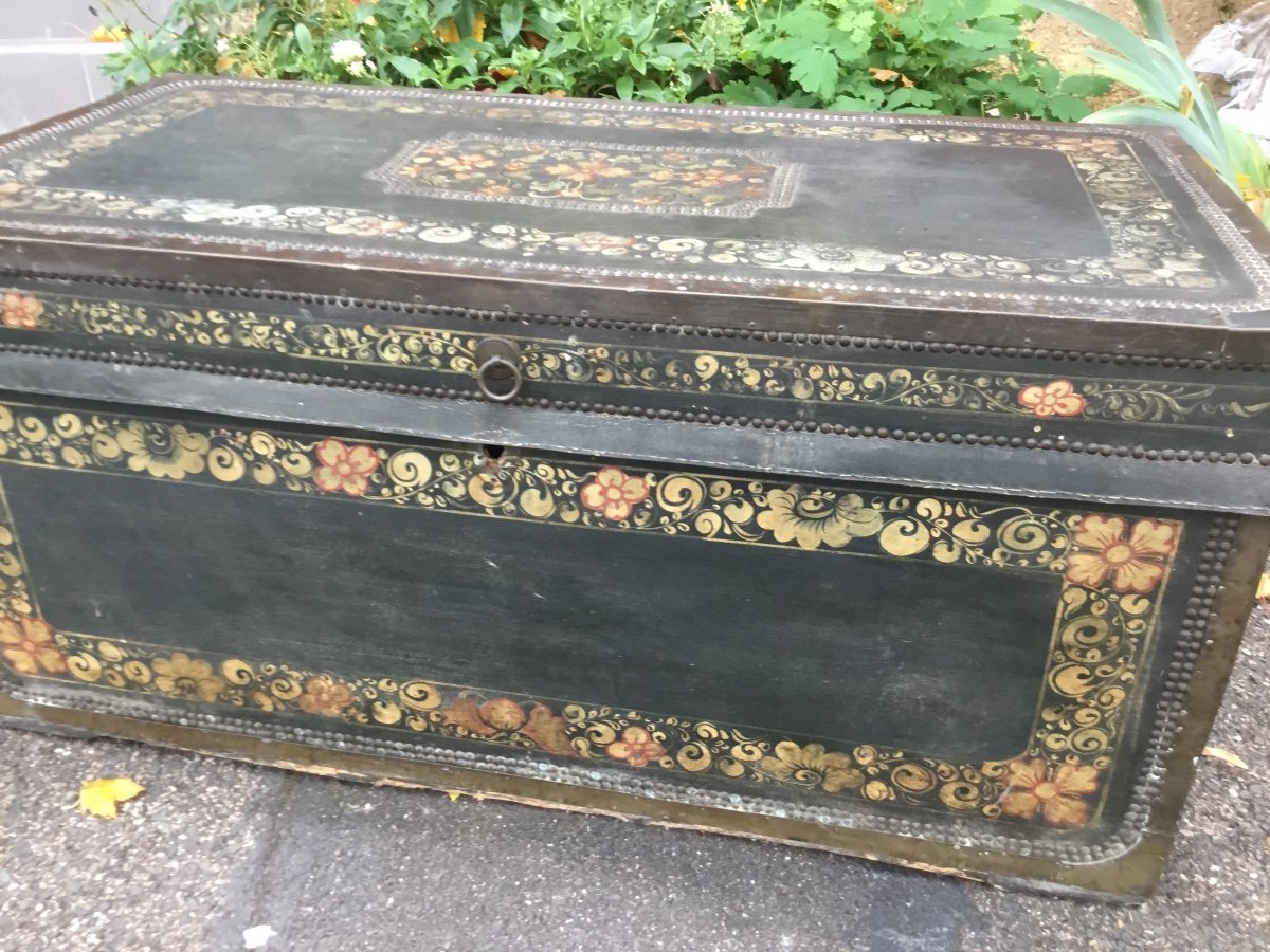 Painted Leather Chest, Camphor Tree, Philippines Colonial Spain, XVIIIth-photo-2