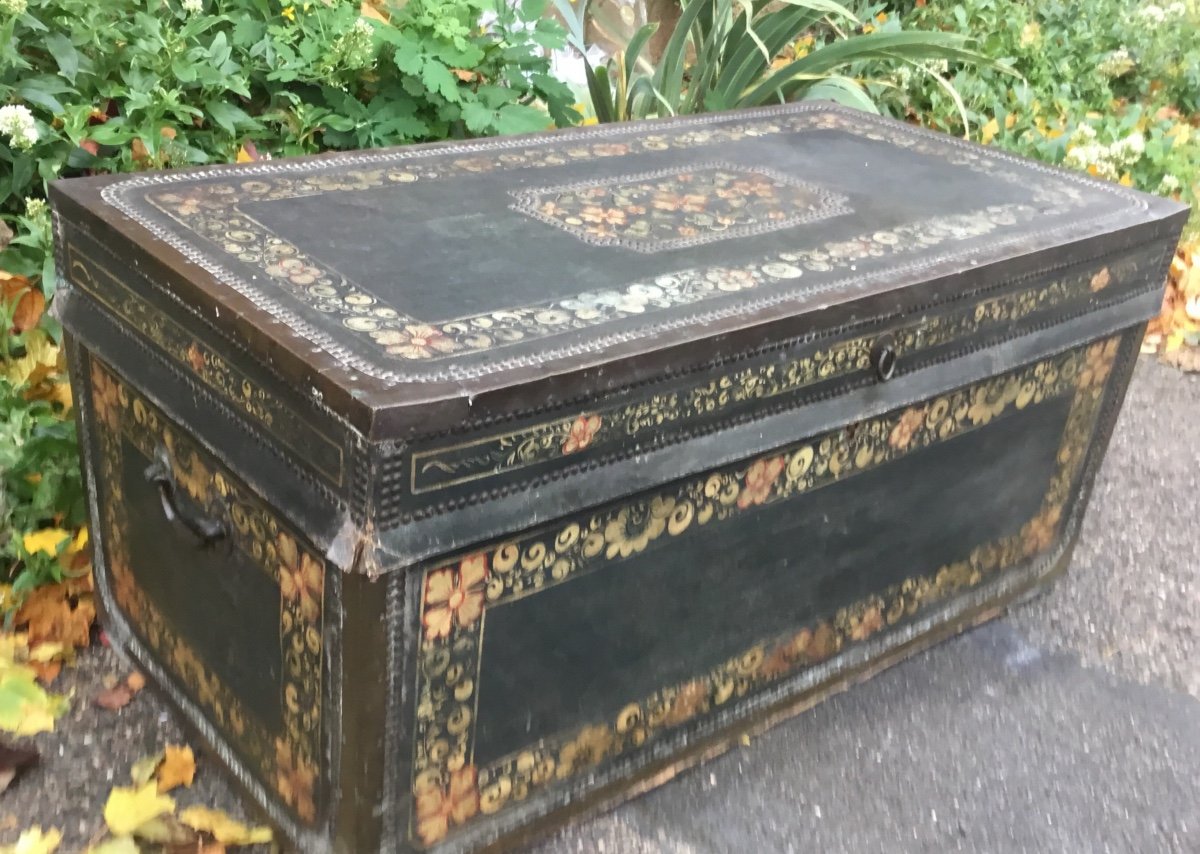 Painted Leather Chest, Camphor Tree, Philippines Colonial Spain, XVIIIth-photo-3