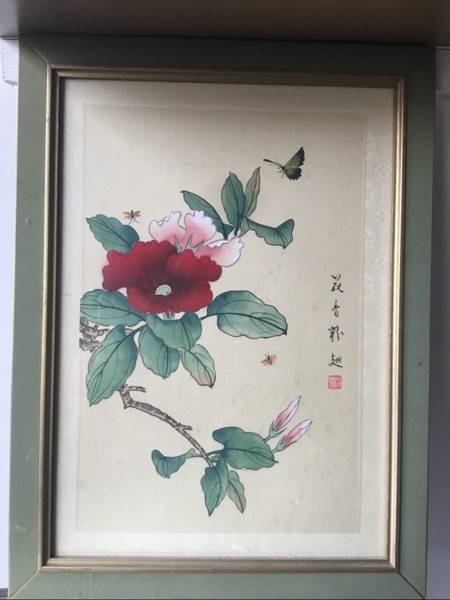 La Gouache Au Décor De Fleurs Et Insectes , Sur Papier , Canton, Chine-photo-1