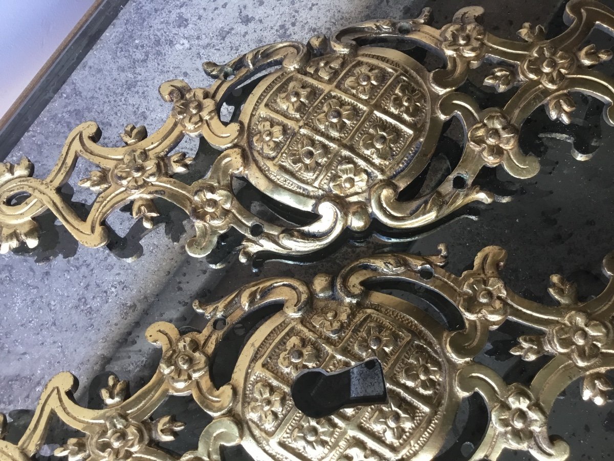 Une Paire De Grands Bronzes D’ameublement -photo-2