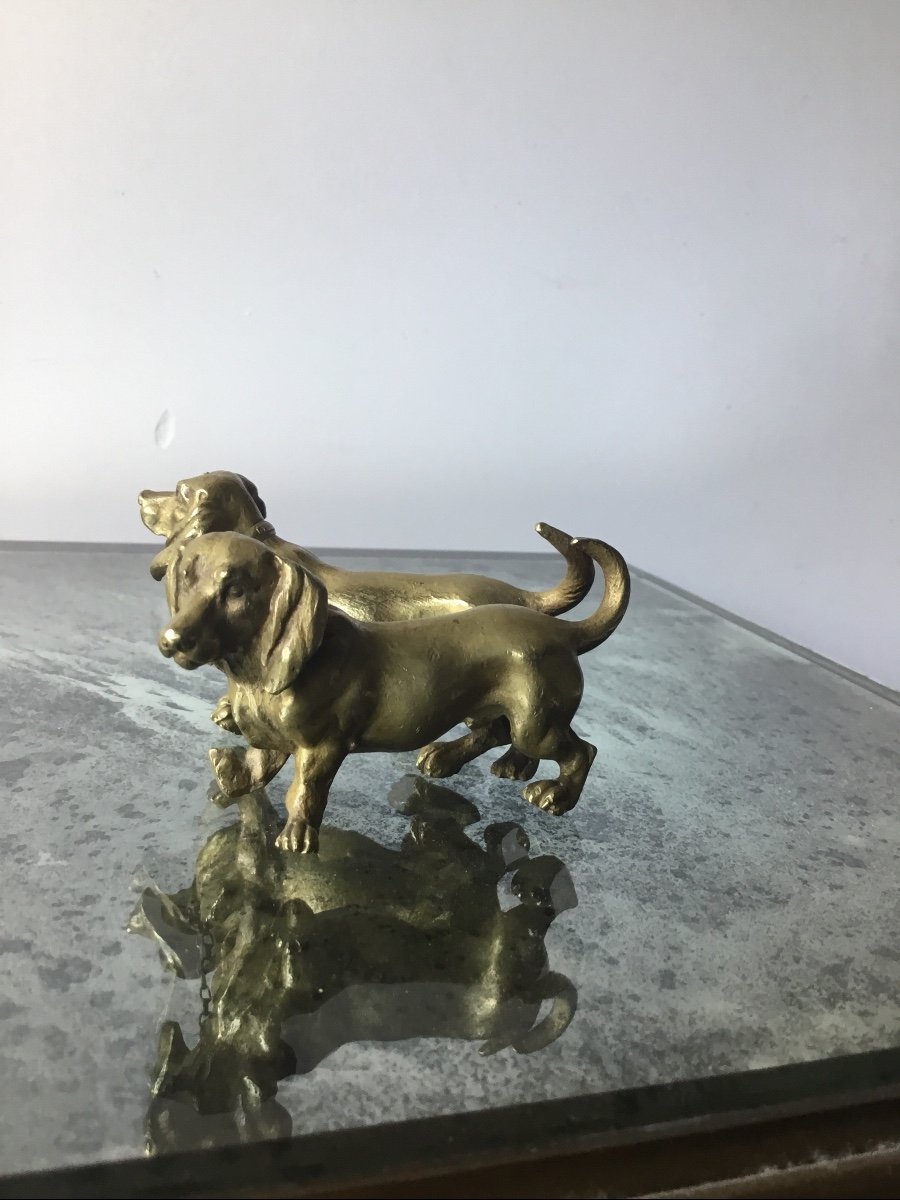 The Two Dachshunds In Gilt Bronze-photo-1