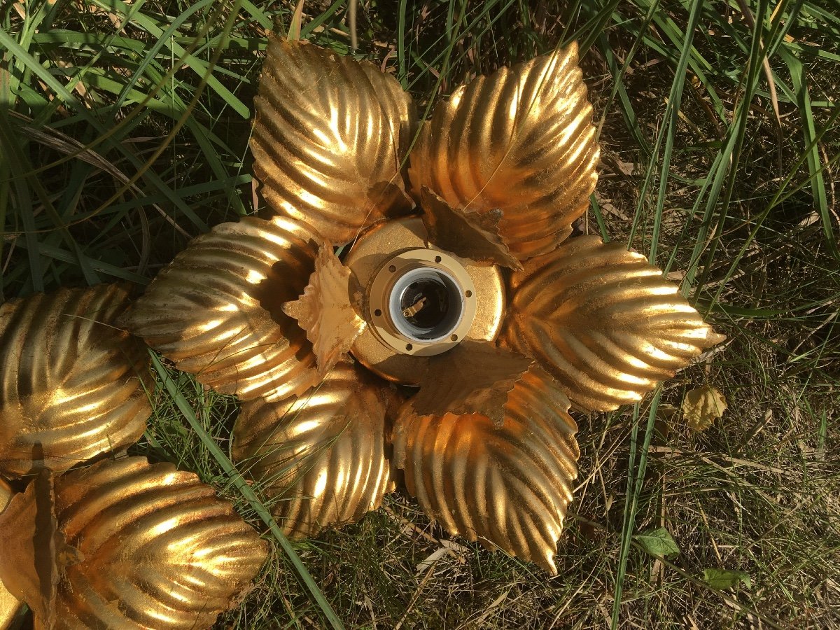 Pair Of Sconces With Golden Foliage-photo-3