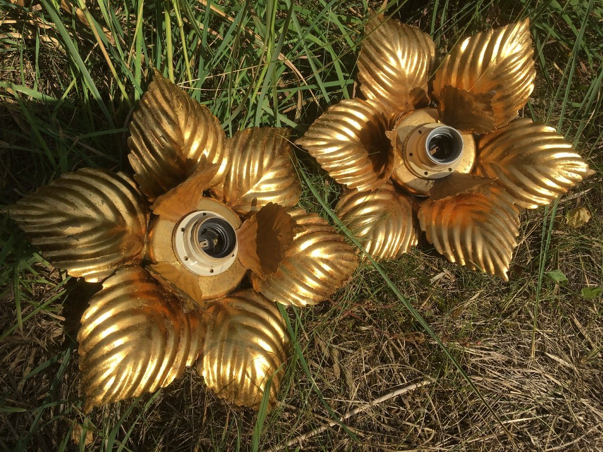 Pair Of Sconces With Golden Foliage-photo-1