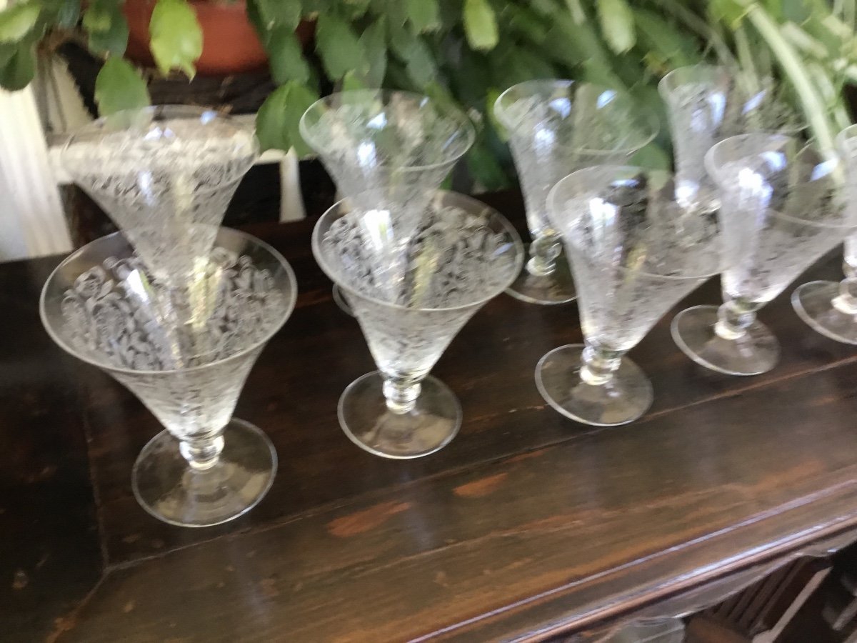 9 Small Aperitif Glasses In Engraved Crystal (+2)-photo-2