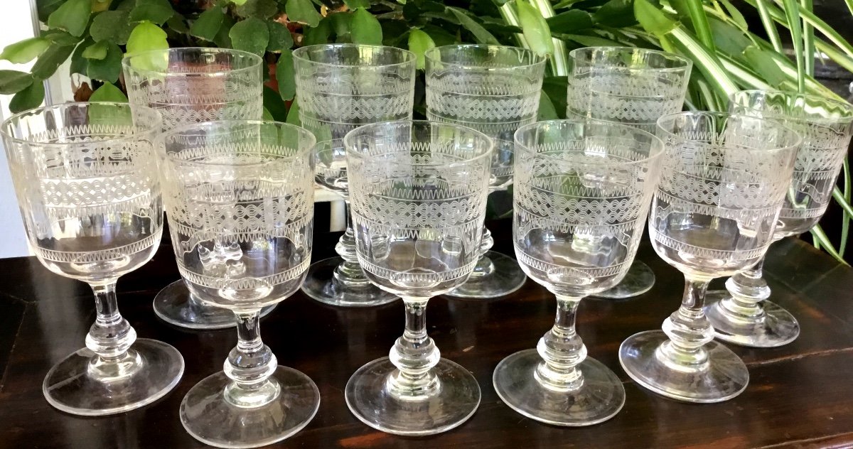The 10 Engraved Crystal Glasses