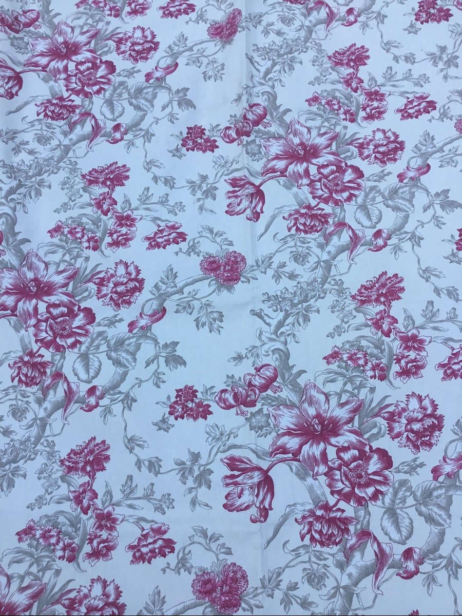 Lovely Pair Of Gray And Pink Floral Curtains (280 X 140)-photo-4