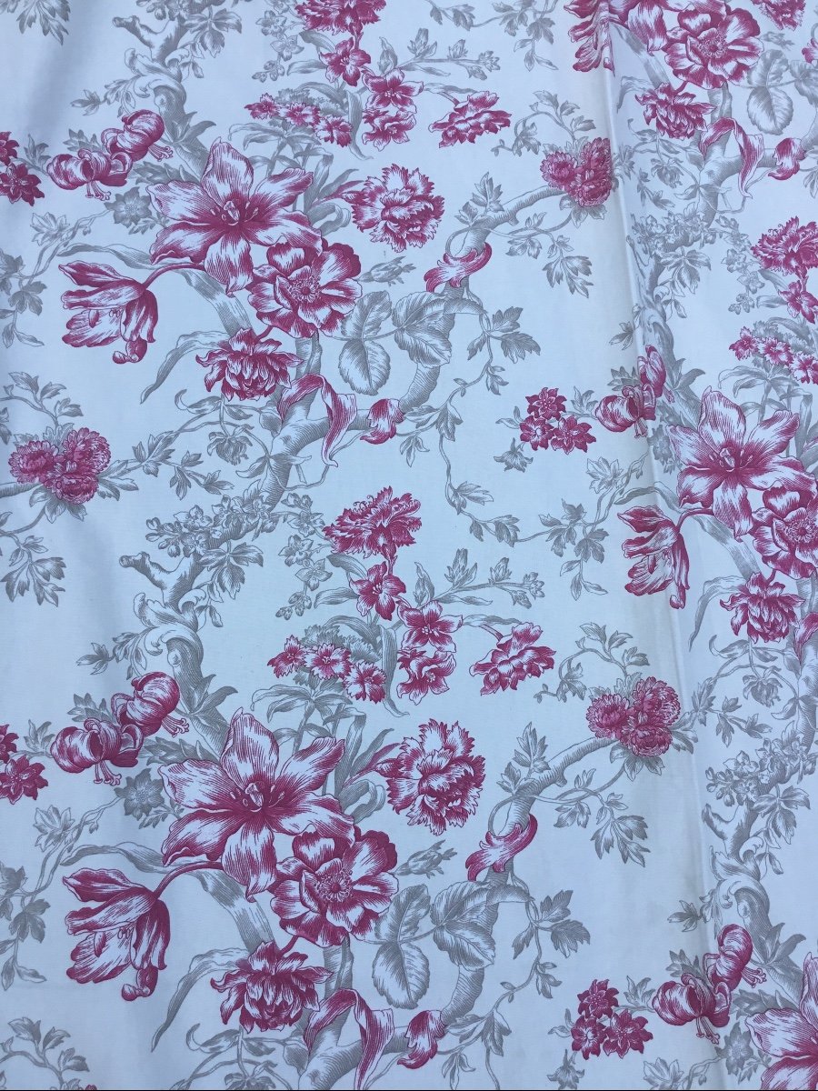 Lovely Pair Of Gray And Pink Floral Curtains (280 X 140)-photo-4