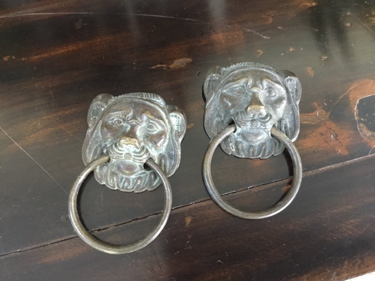 The Pair Of Lions Pull Handles-photo-2