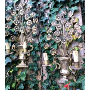 Pair Of Silver Sconces With Bouquets Of Daisies
