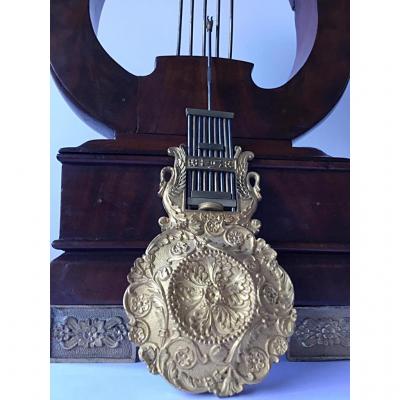 Pendule Lyre En acajou D’époque Napoléon III