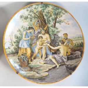 Large Round Earthenware Dish With Polychrome Decor Of A Mythological Scene
