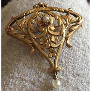 Art Nouveau , Broche Or Et Perles 
