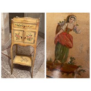 Petit Chevet Napolitain peint toutes faces 