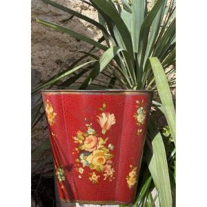Painted Metal Waste Basket