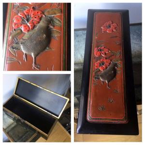 Japanese Lacquer And Brass Inlay Glove Box