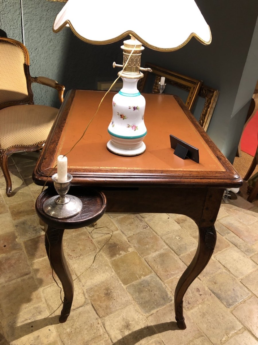 Table à Jeux - Porte-bougeoirs En Noyer - Lyon époque Régence -photo-2