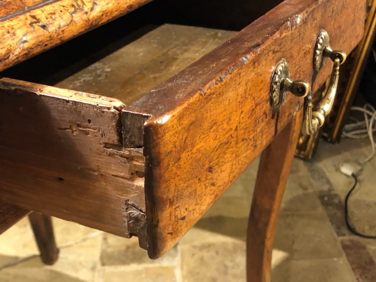 Table à Jeux - Porte-bougeoirs En Noyer - Lyon époque Régence -photo-4