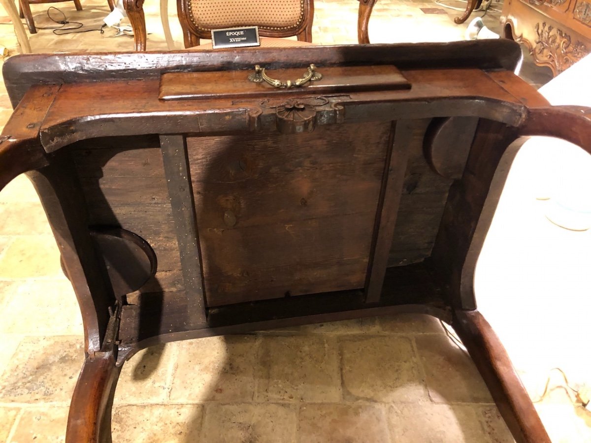 Table à Jeux - Porte-bougeoirs En Noyer - Lyon époque Régence -photo-6