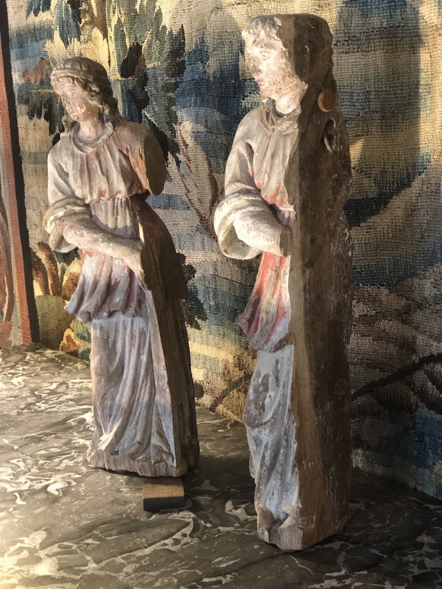 Deux personnages en bois  Sculpté Et Polychrome Epoque XVII éme -photo-4