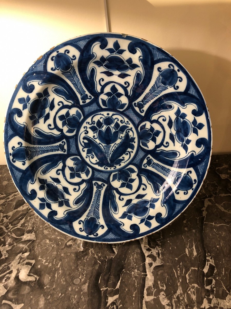 Delftware Dish, Early 18th Century