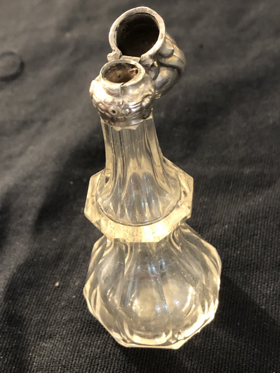 19th Century Solid Silver And Crystal Salt Bottle -photo-2