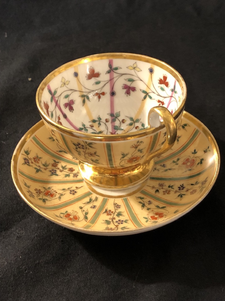 Cup And Saucer In Paris Porcelain, Louis-philippe Period
