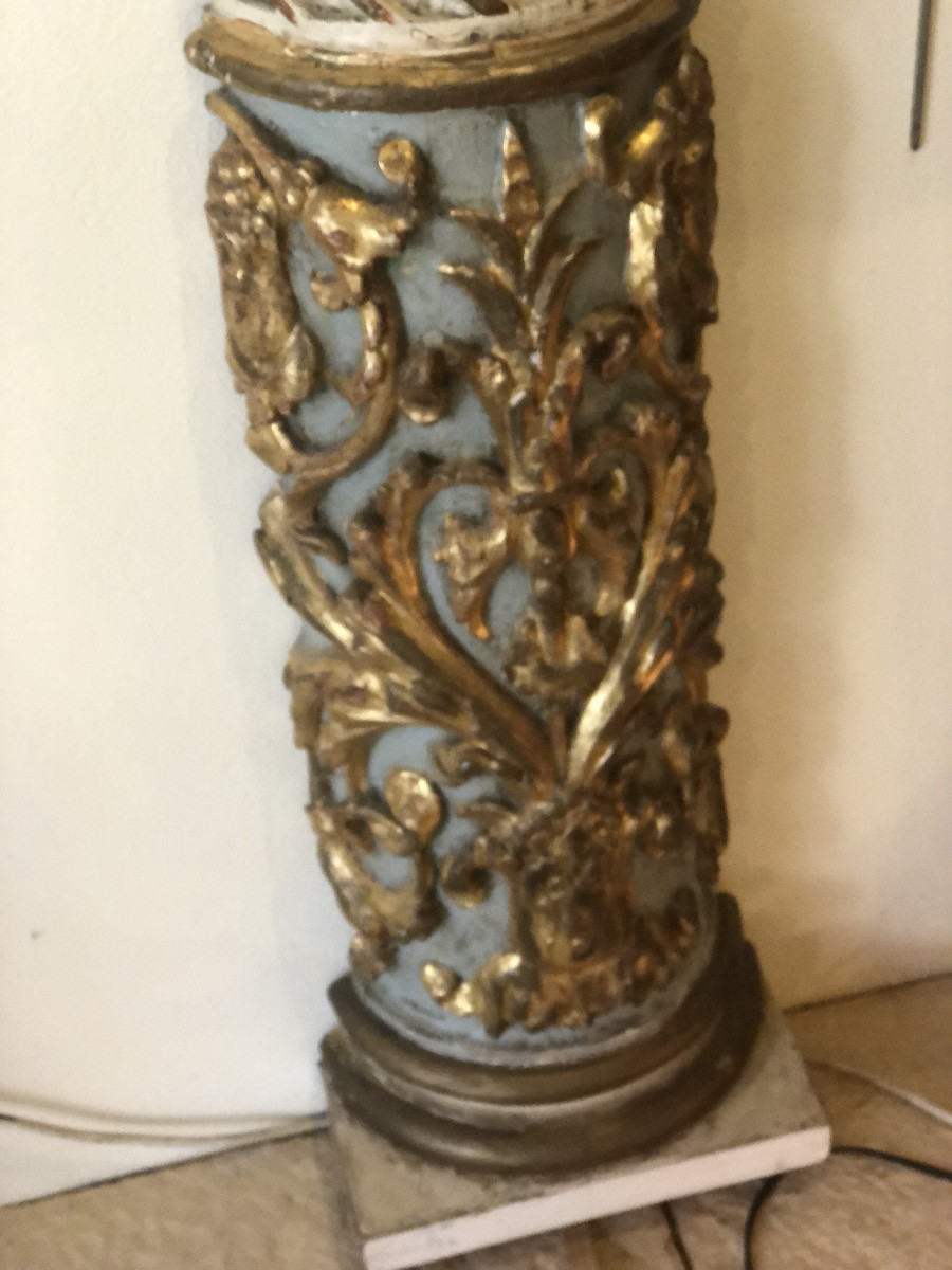 Paire de 1/2 colonnes ornementales en bois sculpté , peint et doré XIX eme voire début XX éme -photo-3