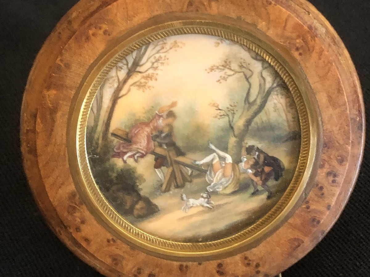 Round Burl Wood Box With Double Removable Lids - 19th Century Miniatures -photo-6