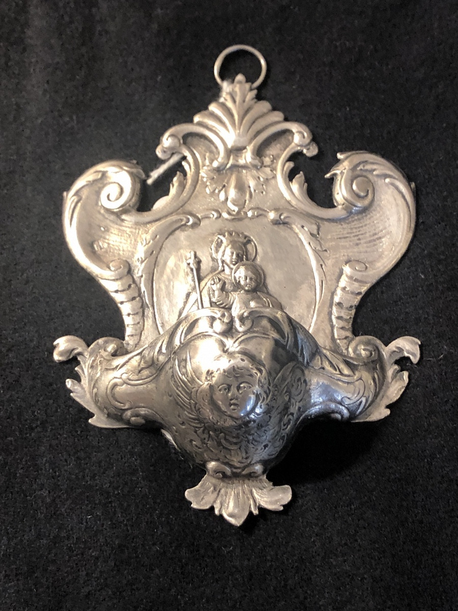 Petit bénîtier en argent massif époques fin XIX eme 