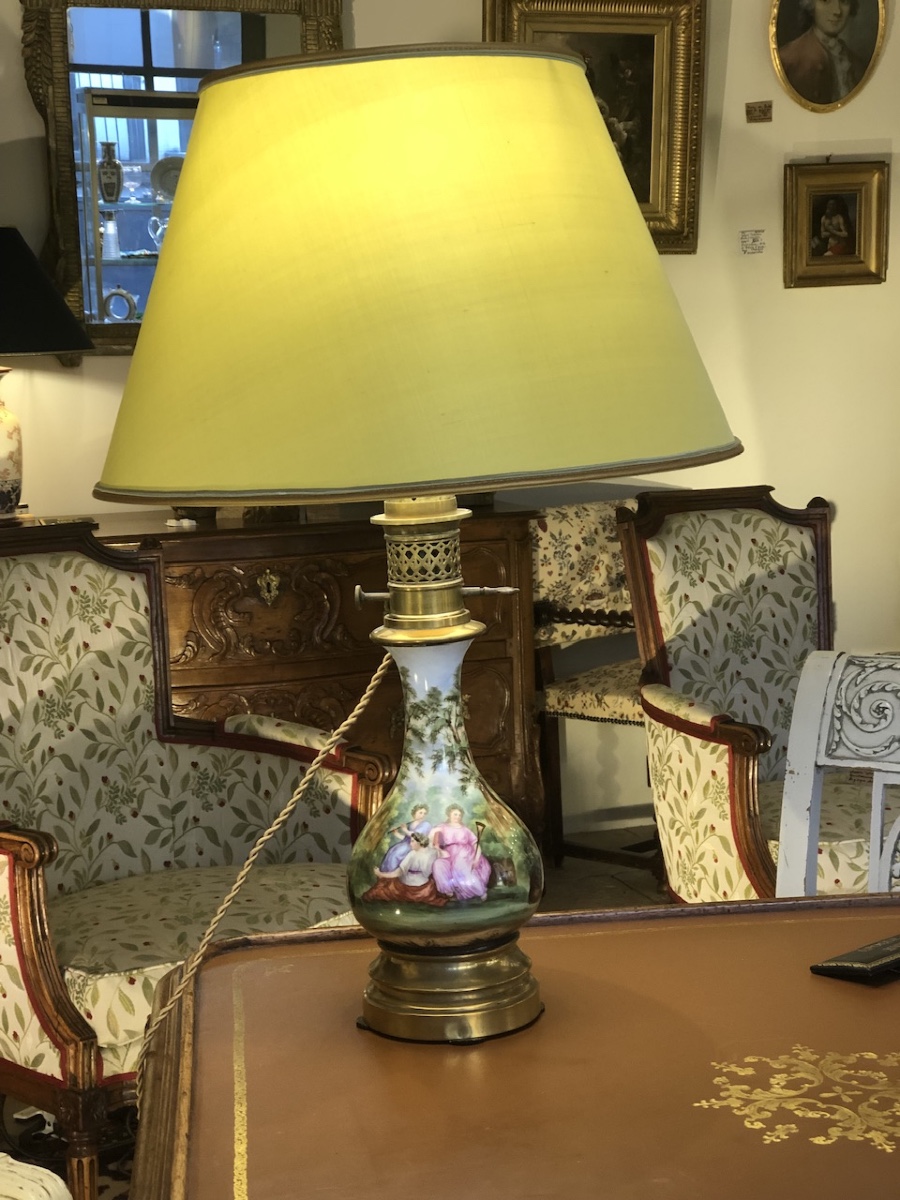 Lampe à huile en porcelaine époque Napoléon 3 