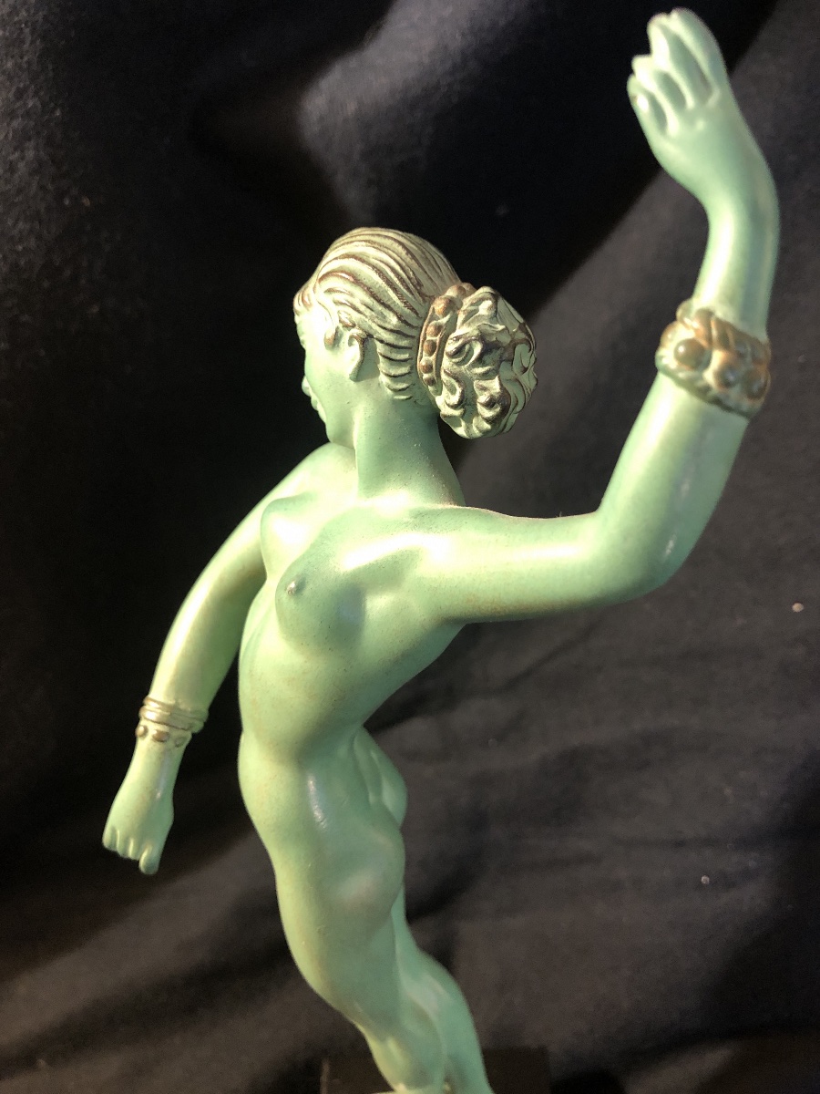 Guerbe Raymonde  ( 1894-1995 ) «  Danseuse Orientale » - fonte d’art -patine verte à l’Antique -photo-4