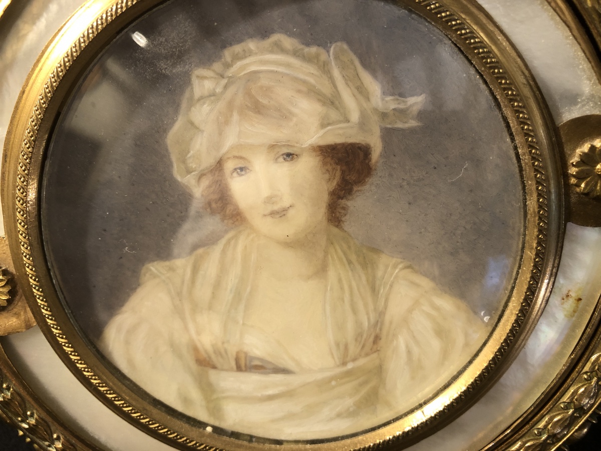 Miniature Painted On Ivory Depicting A Young Woman 19th Century-photo-3