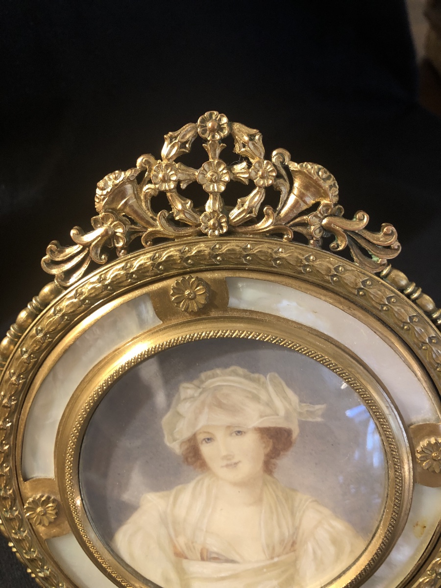 Miniature Painted On Ivory Depicting A Young Woman 19th Century-photo-4