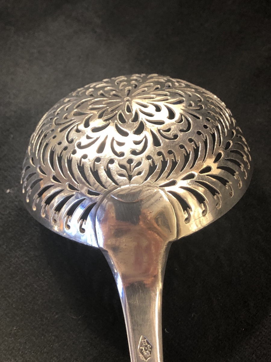 Cuillère saupoudreuse en argent massif  (1809-1819) -photo-4