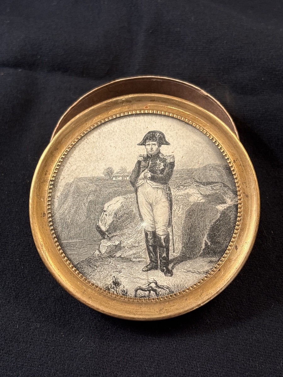 Boîte en carton bouilli , cerclage en laiton ciselé avec gravure de Napoléon 1 er -photo-2