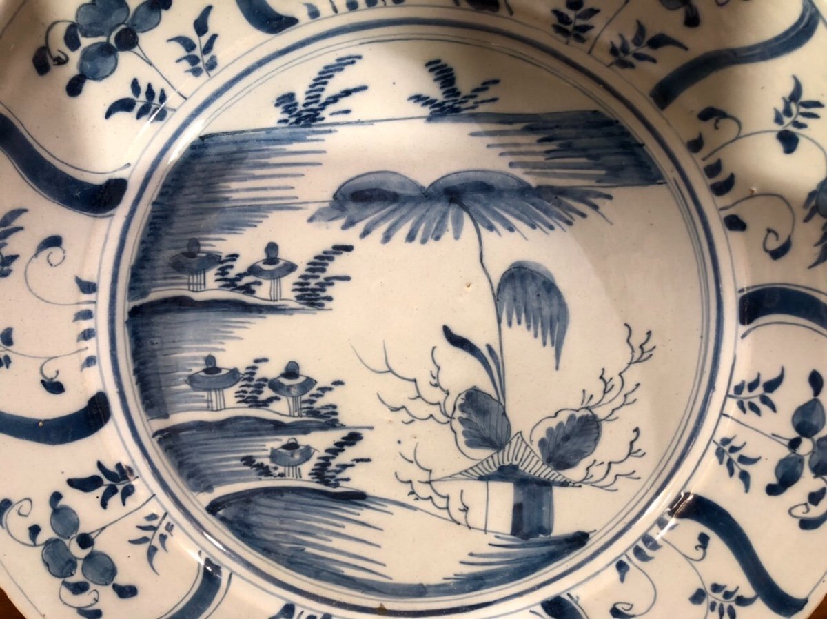 Delft Earthenware Dish In Shades Of Blues XVIII Eme-photo-3