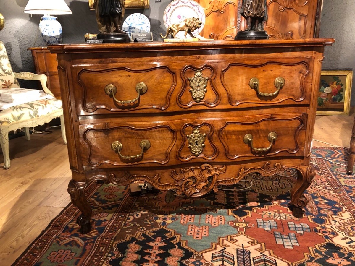 Commode Provençale dite «Sauteuse » Nimoise en Noyer 1 ère Moitié Du XVIII Eme Siècle -photo-2
